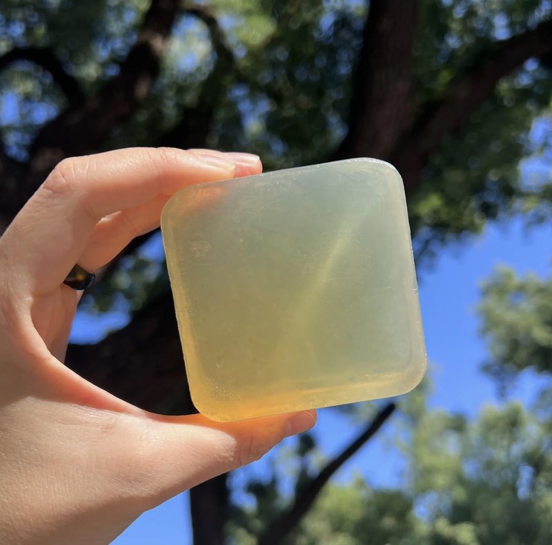 Joy Garden Hand made Ali Mountain Hinoki Silk Protein Facial Soap Rich, long-lasting Woody scent with a hint of citrus aroma with a calming effect contain Hydrolyzed Silk Protein