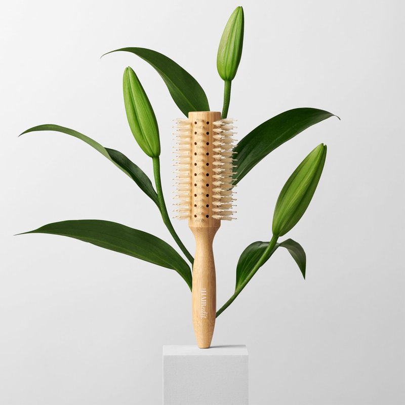 The Hair Edit Sleek Goddess Boar Bristle Bamboo Round Brush,Vented Blowdry Hair Brush for Smooth Shine & Flyaway Control, Distributes Natural Oils, Lightweight Eco-Friendly, Hairbrush for Women